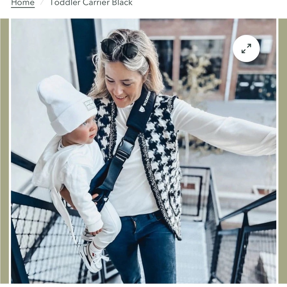 Black WILDRIDE Toddler Carrier